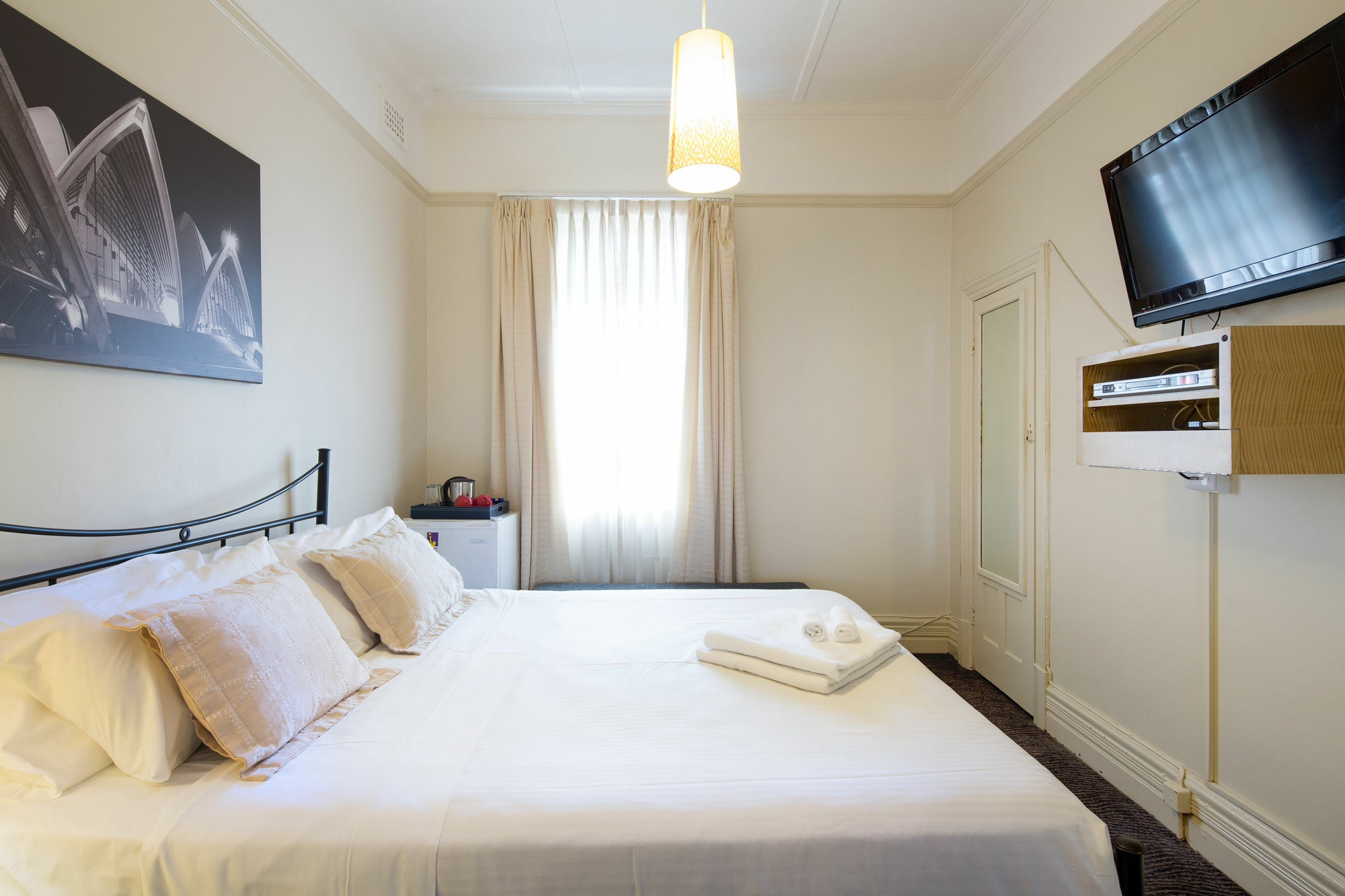 Neutral Bay Lodge Сидни Екстериор снимка